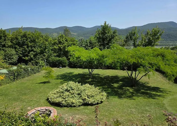 Dunakanyar View * Nagymaros