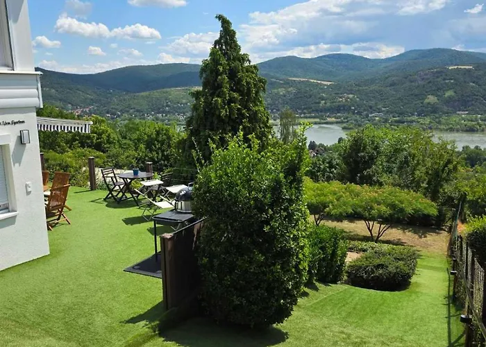 Dunakanyar View Apartament *